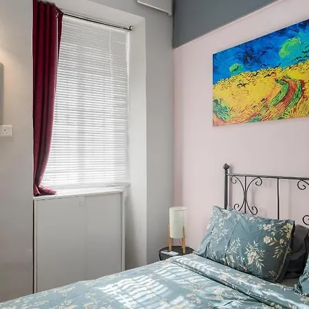 1 Bedroom With Cosy Backyard Close To Valletta * Floriana